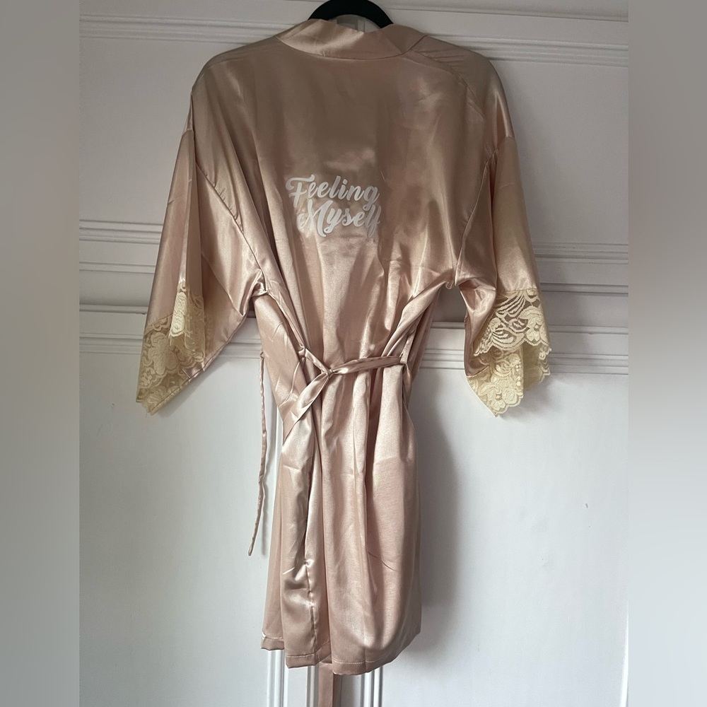 Custom “feeling myself” light Blush Pink Silky Lace Short Robe Bridal bath - Picture 5 of 16